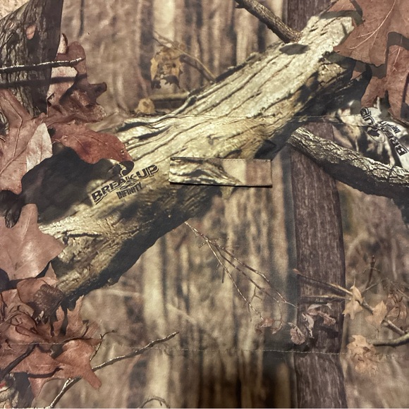 Browning Camo down Outdoor Vest - Picture 7 of 8